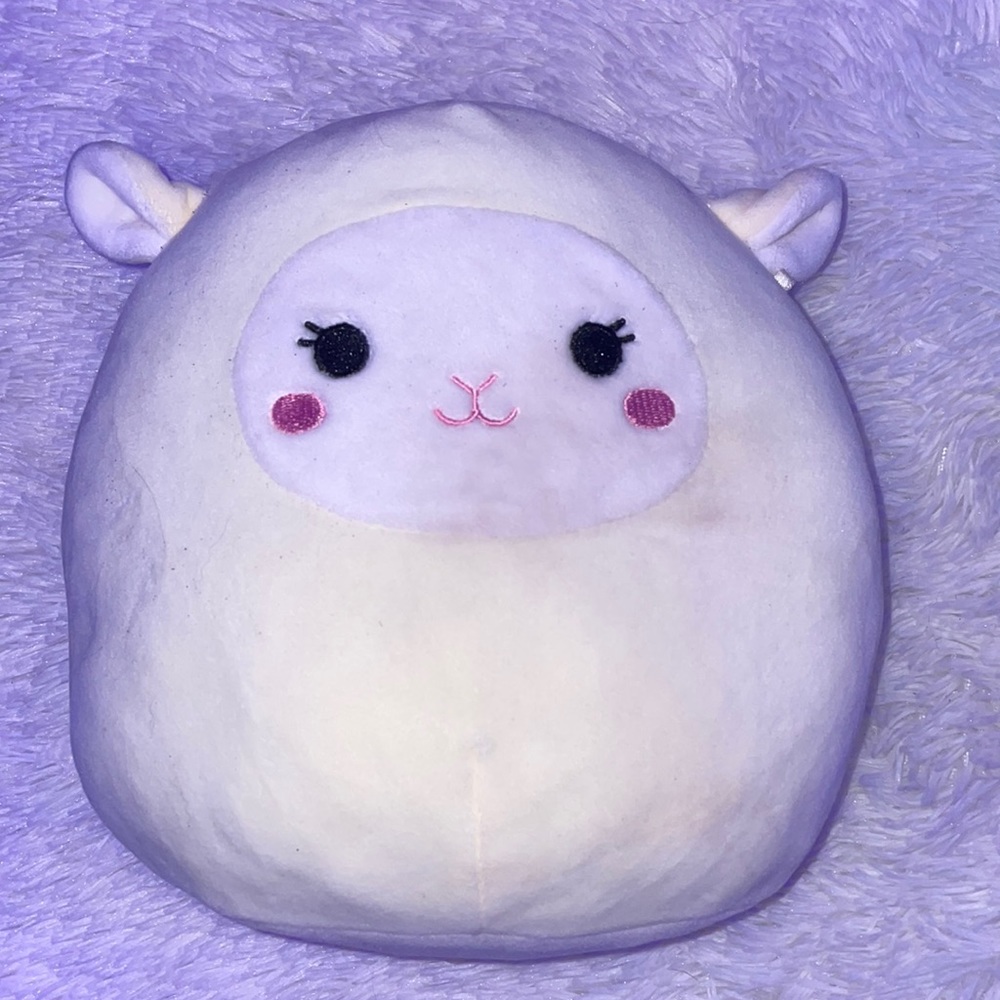 Lamb squishmallow